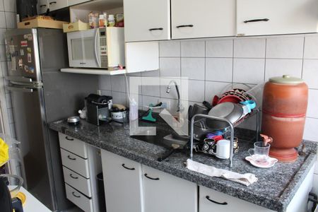 Apartamento à venda com 54m², 2 quartos e 1 vagaCozinha