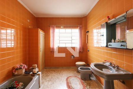 Casa à venda com 160m², 3 quartos e 5 vagasBanheiro