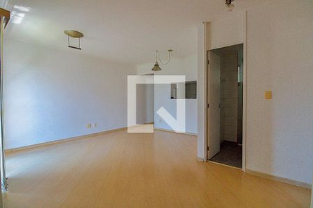 Sala de apartamento para alugar com 2 quartos, 75m² em Jardim Londrina, São Paulo