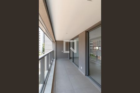 Sacada de kitnet/studio para alugar com 1 quarto, 55m² em Vila Nova Conceição, São Paulo