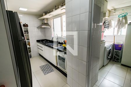 Apartamento à venda com 120m², 3 quartos e 2 vagas Apartamento à venda com 120m², 3 quartos e 2 vagasCozinha - Armários