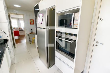 Apartamento à venda com 120m², 3 quartos e 2 vagas Apartamento à venda com 120m², 3 quartos e 2 vagasCozinha - Armários