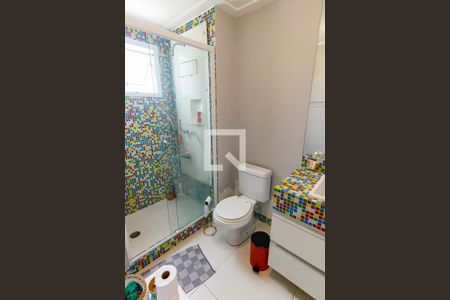 Apartamento à venda com 120m², 3 quartos e 2 vagas Apartamento à venda com 120m², 3 quartos e 2 vagasBanheiro da Suíte 2