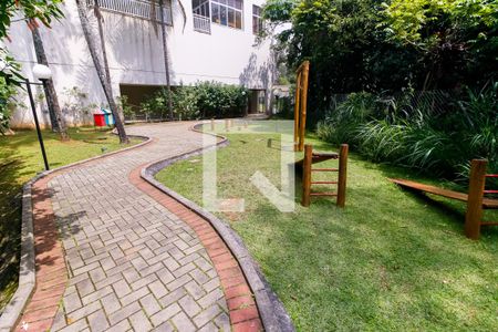 Apartamento à venda com 120m², 3 quartos e 2 vagas Apartamento à venda com 120m², 3 quartos e 2 vagasÁrea comum