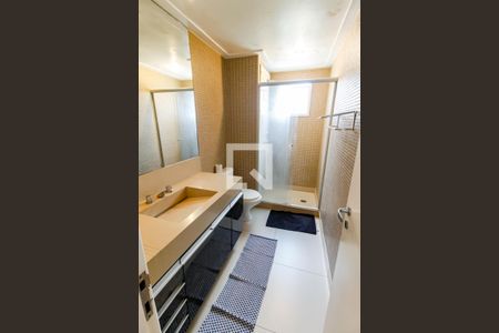 Apartamento à venda com 120m², 3 quartos e 2 vagas Apartamento à venda com 120m², 3 quartos e 2 vagasBanheiro da Suíte 3