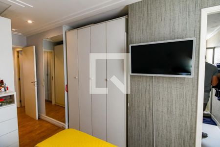 Apartamento à venda com 120m², 3 quartos e 2 vagas Apartamento à venda com 120m², 3 quartos e 2 vagasSuíte 3 - armários