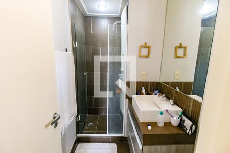 Apartamento à venda com 120m², 3 quartos e 2 vagas Apartamento à venda com 120m², 3 quartos e 2 vagasBanheiro da Suíte 1