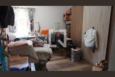 Casa à venda com 300m², 4 quartos e 1 vagaQuarto Suíte 1