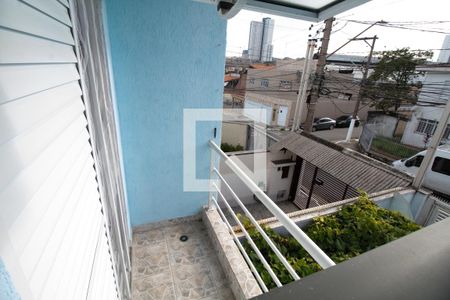 Casa à venda com 110m², 3 quartos e 2 vagas Casa à venda com 110m², 3 quartos e 2 vagasVaranda da suite