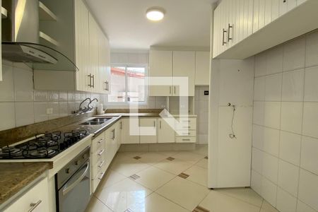 Casa de condomínio à venda com 414m², 4 quartos e 3 vagasCozinha