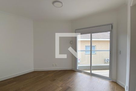 Casa de condomínio à venda com 414m², 4 quartos e 3 vagasSuíte 2