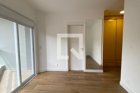 Casa de condomínio à venda com 414m², 4 quartos e 3 vagasSuíte 2