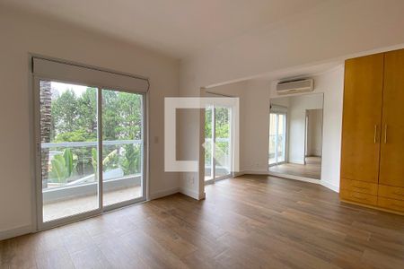 Casa de condomínio à venda com 414m², 4 quartos e 3 vagasSuíte 1