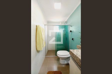 Banheiro de apartamento para alugar com 1 quarto, 53m² em Botafogo, Campinas
