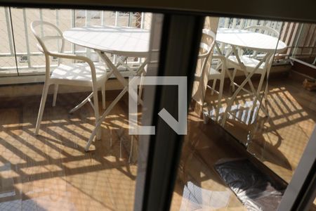 Apartamento à venda com 60m², 2 quartos e 1 vagasacada