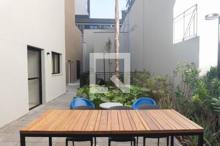 Apartamento à venda com 24m², 1 quarto e sem vaga Apartamento à venda com 24m², 1 quarto e sem vagaÁrea comum