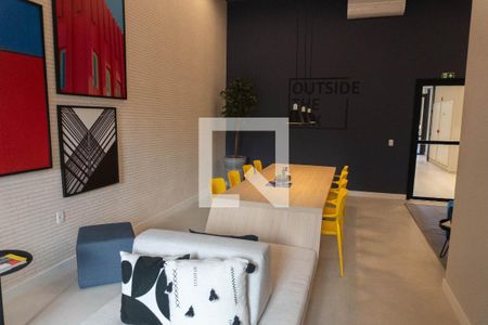 Apartamento à venda com 24m², 1 quarto e sem vaga Apartamento à venda com 24m², 1 quarto e sem vagaÁrea comum - Salão de festas