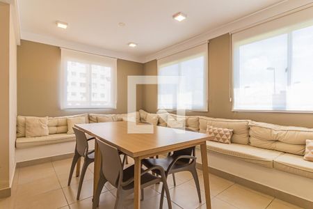 Apartamento à venda com 35m², 2 quartos e 1 vaga Apartamento à venda com 35m², 2 quartos e 1 vagaÁrea comum - Salão de festas