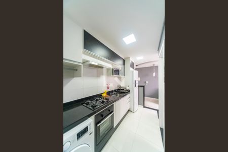 Apartamento à venda com 35m², 2 quartos e 1 vaga Apartamento à venda com 35m², 2 quartos e 1 vagaCozinha