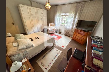 Casa à venda com 250m², 3 quartos e 4 vagasQuarto 1