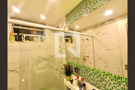 Apartamento para alugar com 170m², 5 quartos e sem vaga Apartamento para alugar com 170m², 5 quartos e sem vagaBanheiro social 1