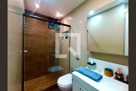 Apartamento para alugar com 170m², 5 quartos e sem vaga Apartamento para alugar com 170m², 5 quartos e sem vagaBanheiro social 2