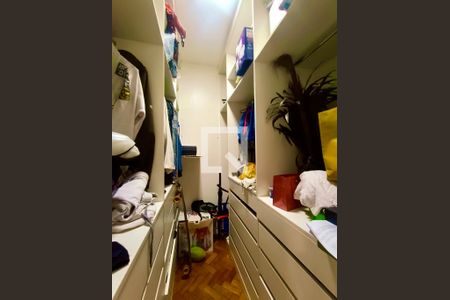Apartamento para alugar com 170m², 5 quartos e sem vaga Apartamento para alugar com 170m², 5 quartos e sem vagaQuarto 2 closet