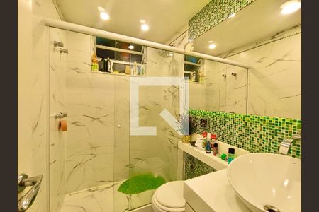 Apartamento para alugar com 170m², 5 quartos e sem vaga Apartamento para alugar com 170m², 5 quartos e sem vagaBanheiro social 1