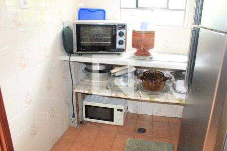 Casa à venda com 200m², 3 quartos e 3 vagasCozinha - Dispensa