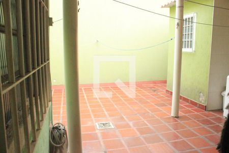 Casa à venda com 200m², 3 quartos e 3 vagasQuintal
