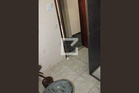Casa à venda com 200m², 3 quartos e 3 vagasBanheiro 1