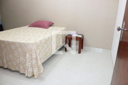 Casa à venda com 200m², 3 quartos e 3 vagasQuarto 2