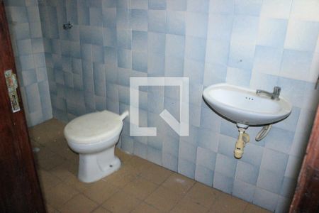 Casa à venda com 200m², 3 quartos e 3 vagasEdícula - banheiro 3