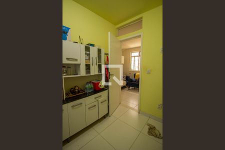 Casa à venda com 200m², 5 quartos e 1 vaga Casa à venda com 200m², 5 quartos e 1 vagaÁrea de Serviço
