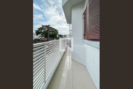 Casa à venda com 214m², 5 quartos e 2 vagas Casa à venda com 214m², 5 quartos e 2 vagasSacada - Suíte