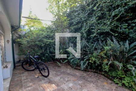 Casa para alugar com 160m², 4 quartos e 3 vagasQuintal