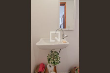 Casa para alugar com 160m², 4 quartos e 3 vagasBanheiro Social