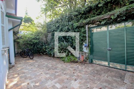 Casa para alugar com 160m², 4 quartos e 3 vagasQuintal