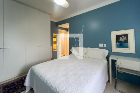 Apartamento à venda com 250m², 3 quartos e 4 vagas Apartamento à venda com 250m², 3 quartos e 4 vagasSuite 1