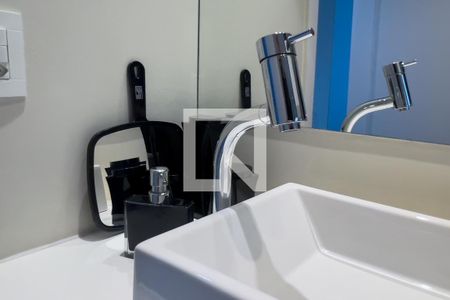 Apartamento à venda com 250m², 3 quartos e 4 vagas Apartamento à venda com 250m², 3 quartos e 4 vagasBanheiro da Suíte 1