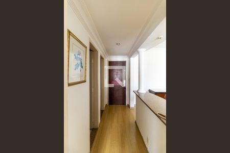 Corredor de Entrada de apartamento à venda com 1 quarto, 62m² em Vila Buarque, São Paulo