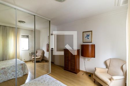 Quarto de apartamento à venda com 1 quarto, 62m² em Vila Buarque, São Paulo