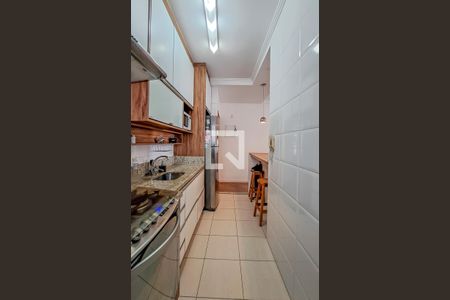 Apartamento à venda com 70m², 2 quartos e 2 vagas Apartamento à venda com 70m², 2 quartos e 2 vagasCozinha