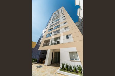 Apartamento à venda com 70m², 2 quartos e 2 vagas Apartamento à venda com 70m², 2 quartos e 2 vagasFachada