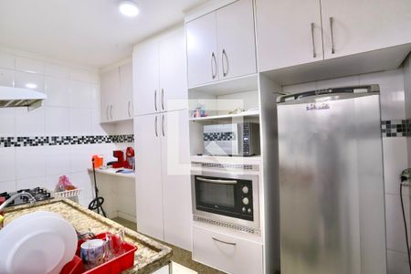 Casa à venda com 119m², 2 quartos e 1 vaga Casa à venda com 119m², 2 quartos e 1 vagaCozinha