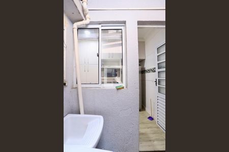 Casa à venda com 119m², 2 quartos e 1 vaga Casa à venda com 119m², 2 quartos e 1 vagaLavanderia