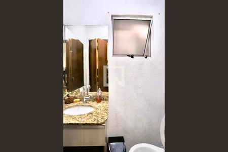 Casa à venda com 119m², 2 quartos e 1 vaga Casa à venda com 119m², 2 quartos e 1 vagalavabo