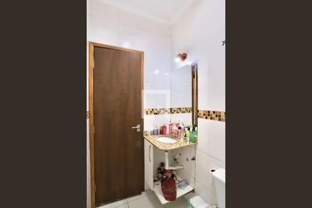 Casa à venda com 119m², 2 quartos e 1 vaga Casa à venda com 119m², 2 quartos e 1 vagaBanheiro Quarto