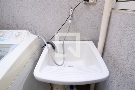 Casa à venda com 119m², 2 quartos e 1 vaga Casa à venda com 119m², 2 quartos e 1 vagaLavanderia