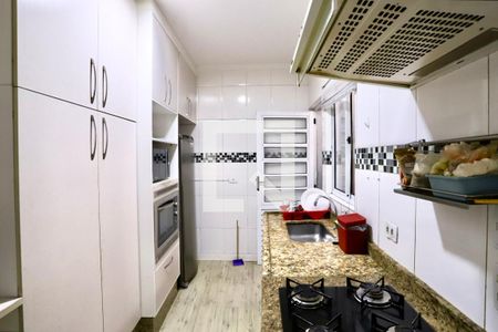 Casa à venda com 119m², 2 quartos e 1 vaga Casa à venda com 119m², 2 quartos e 1 vagaCozinha